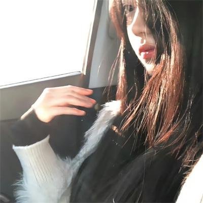 怪诞女孩